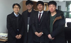 벚꽃앞에서
